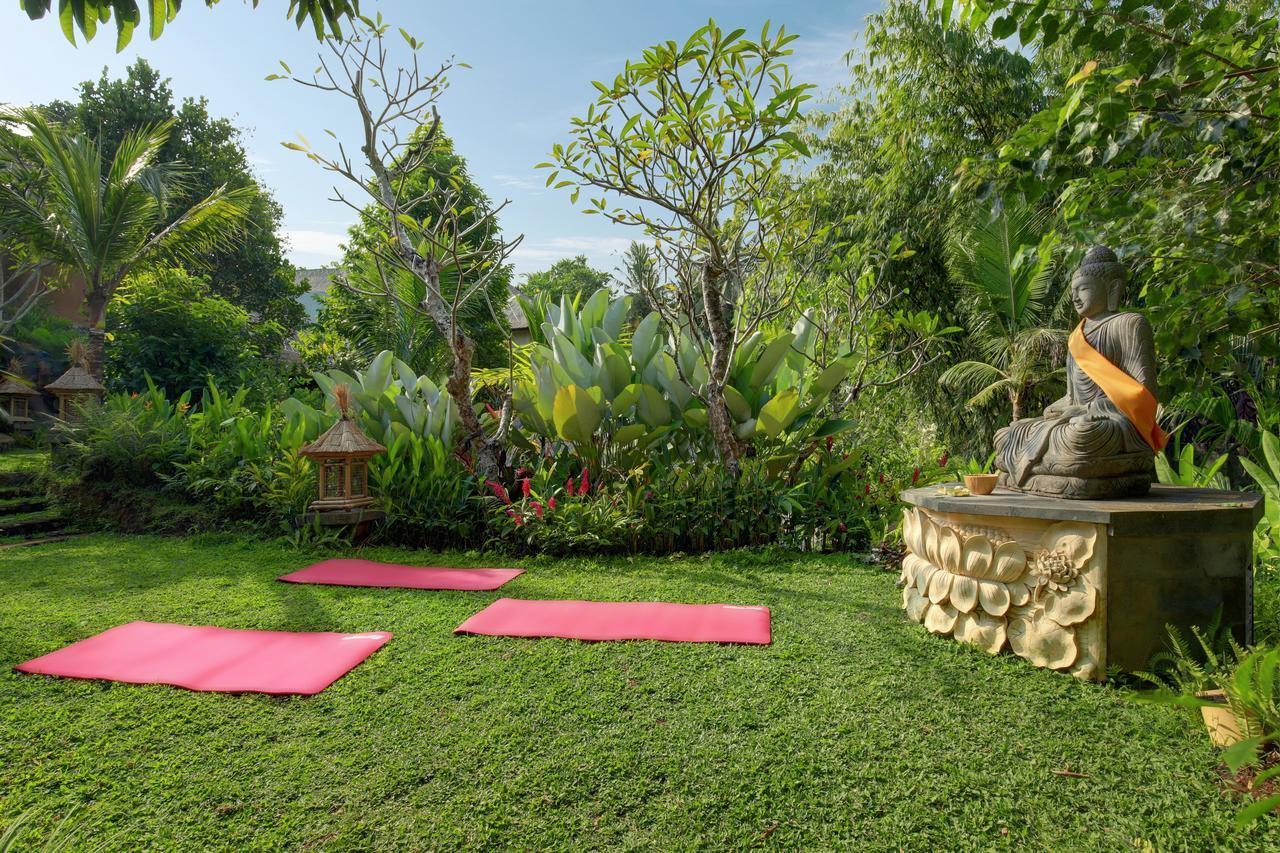 Ubud Nyuh Bali Resort & Spa Dış mekan fotoğraf The garden of the Dhammakaya Foundation